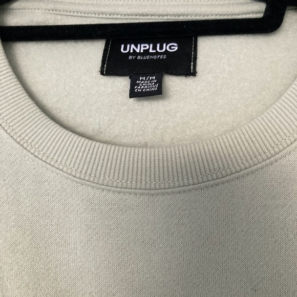 3/$10 SALE Green Boston Fleece Crewneck Sweater - Picture 4 of 4